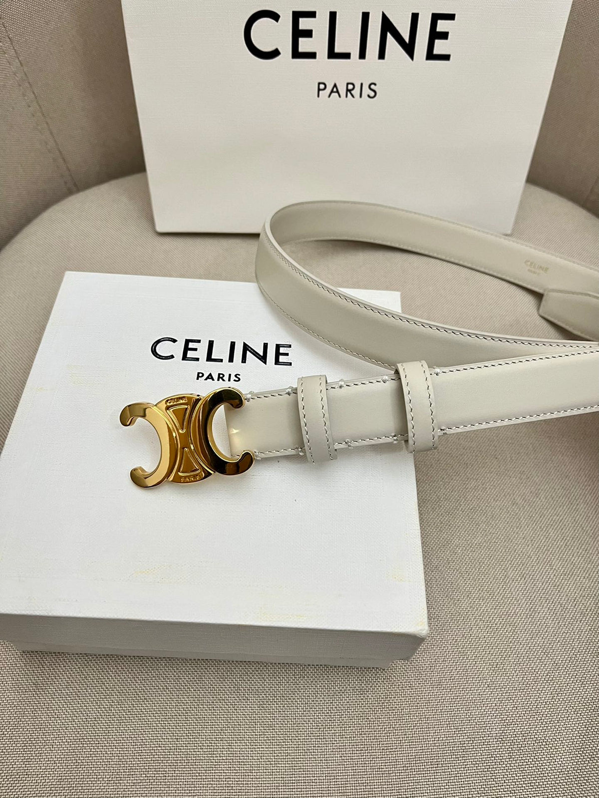 CELINE 25S TRIOMPHE 25MM BELT IN WHITE CALFSKIN GOLD HARDWARE