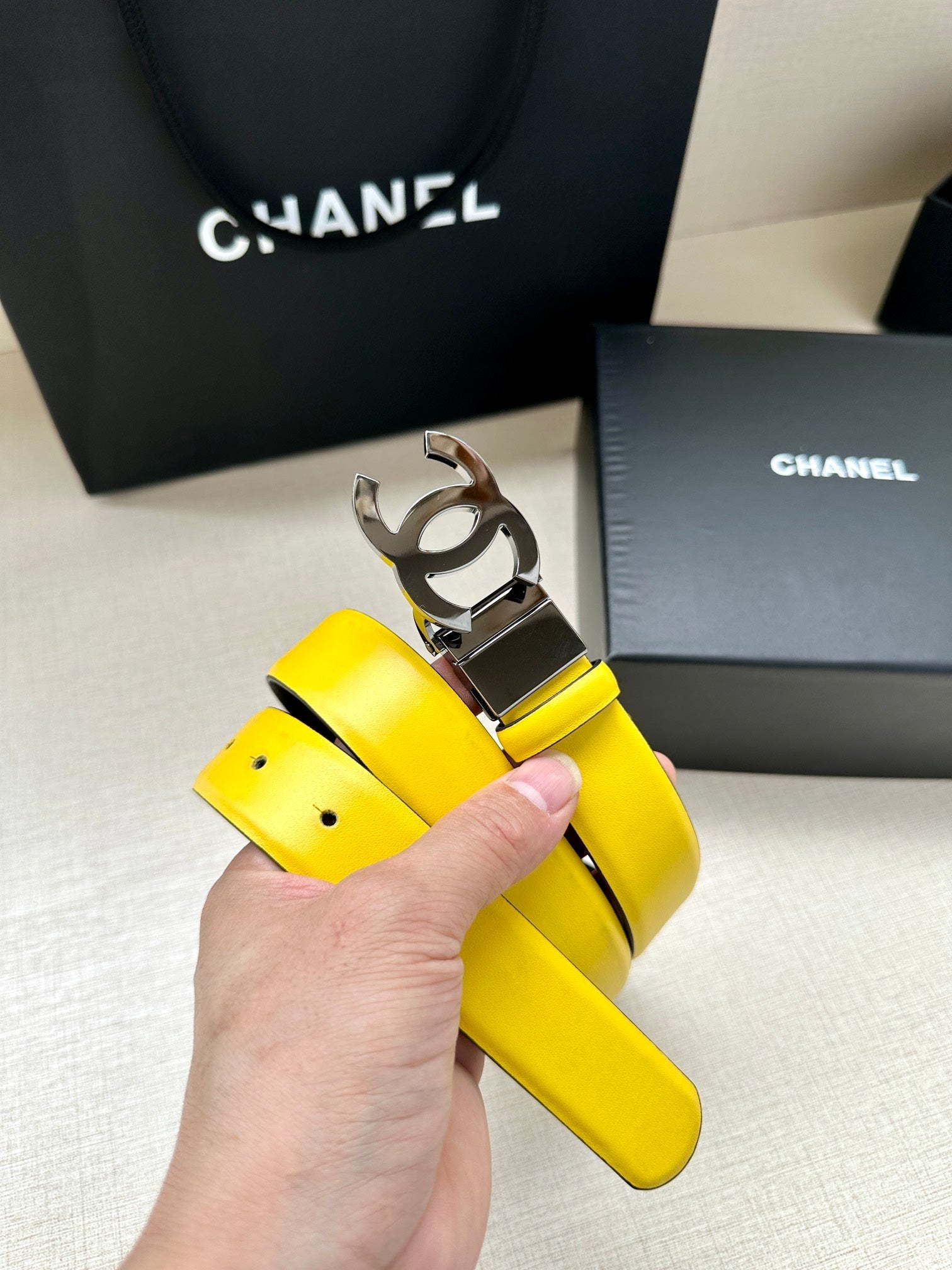 CHANEL 30MM BELT IN BRIGHT YELLOW AND BLACK CALFSKIN WITH SILVER HARDWARE