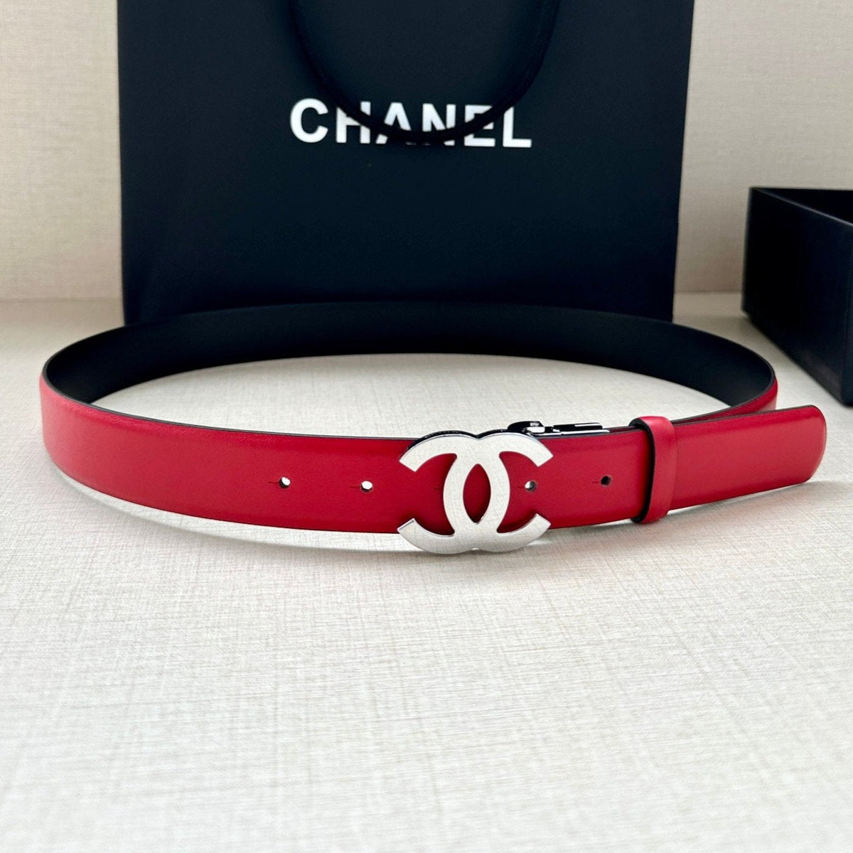CHANEL 30MM BELT IN CHERRY RED AND BLACK CALFSKIN WITH SILVER HARDWARE