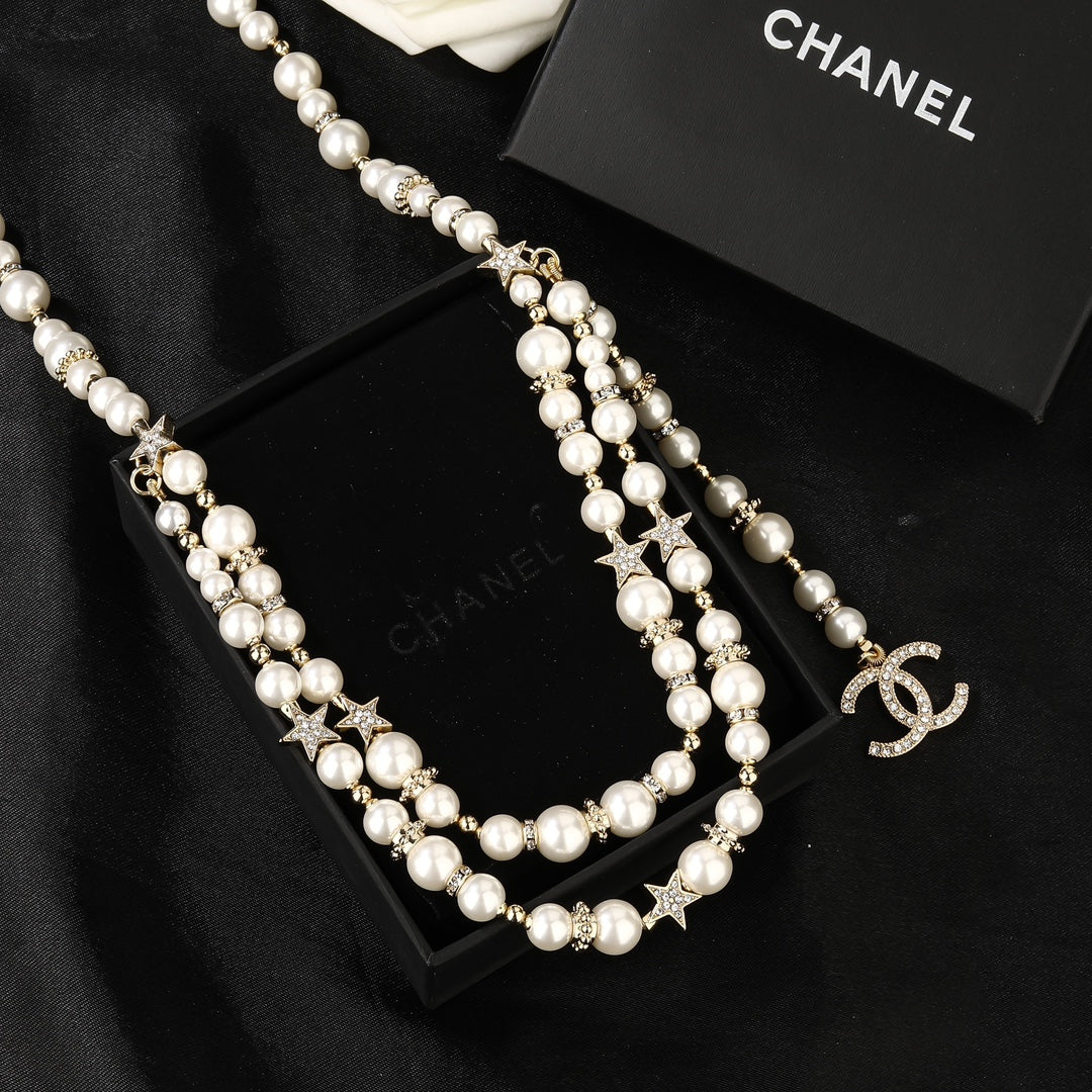 CHANEL 25S CHAIN BELT IN WHITE PEARL 612712